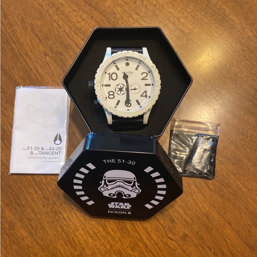 Nixon Watch